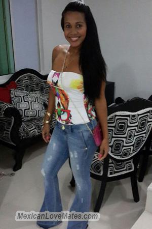 153757 - Daya Age: 44 - Colombia