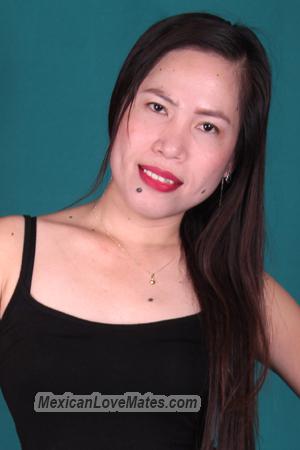 157731 - Rowena Age: 36 - Philippines