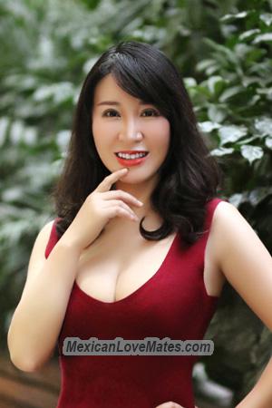 194730 - Mia Age: 49 - China