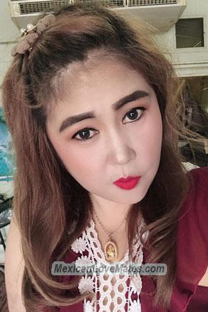 199900 - Thidarat Age: 47 - Thailand