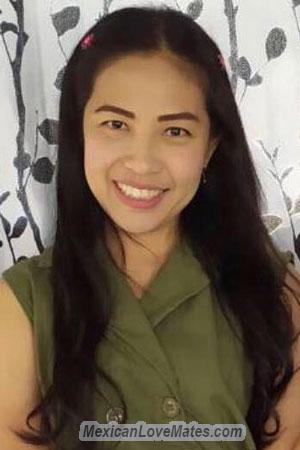 205393 - Arisara Age: 44 - Thailand