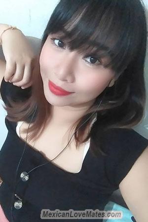 208191 - Nitchanan Age: 39 - Thailand