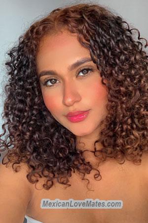 208607 - Valeria Age: 24 - Colombia