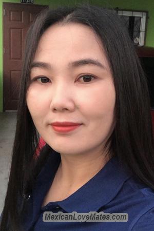 209870 - Phimsuphak Age: 43 - Thailand