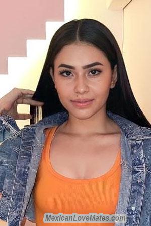 212760 - Estefania Age: 22 - Colombia