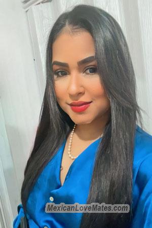 215449 - Andrea Age: 33 - Colombia