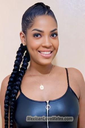 219152 - Leonela Age: 29 - Colombia