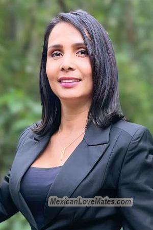 221233 - Andrea Age: 51 - Colombia