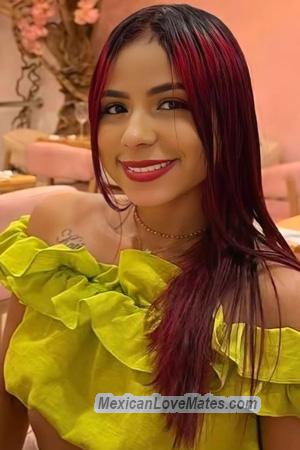 221401 - Carolina Age: 23 - Colombia