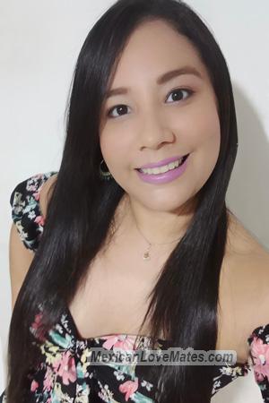 224145 - Stefany Age: 37 - Colombia