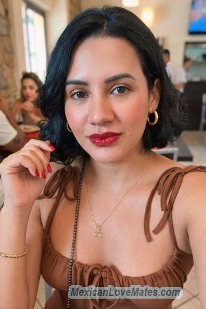 226816 - Iremsy Age: 35 - Colombia