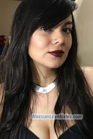 227701 - Vanessa Age: 37 - Colombia